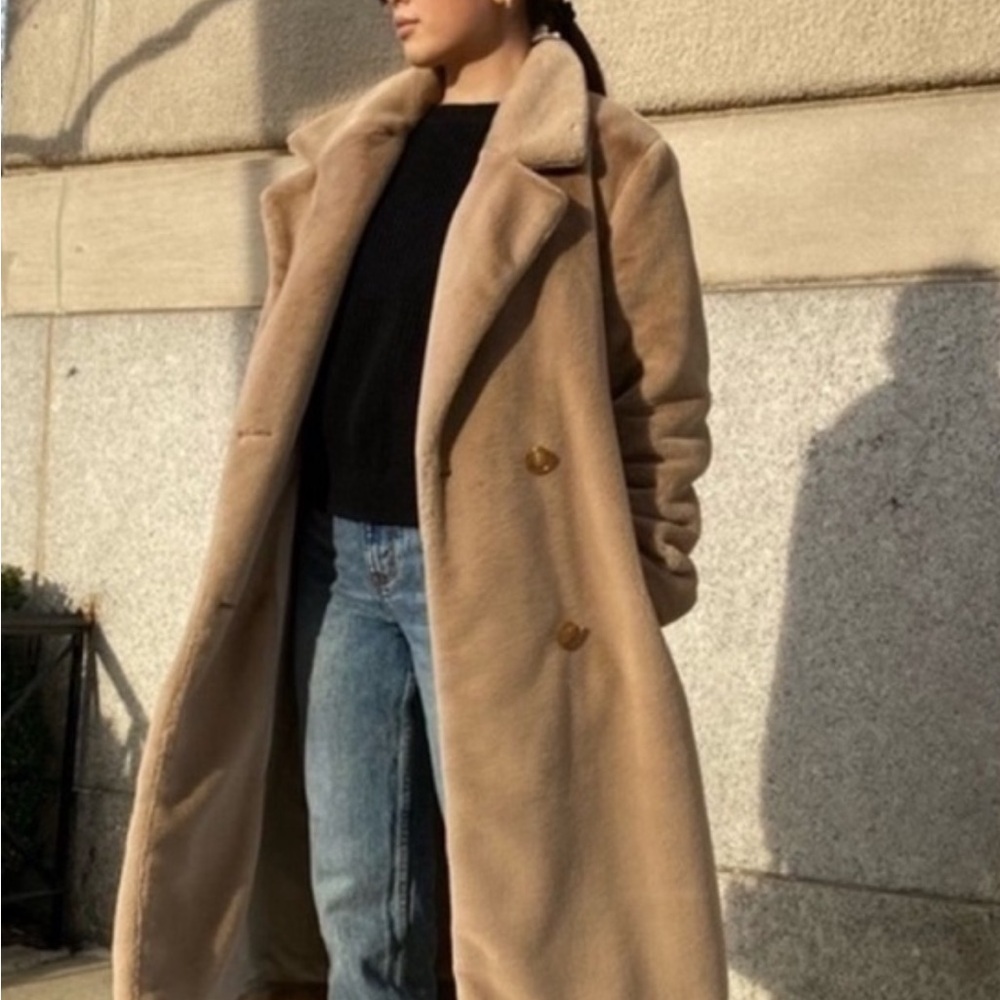 Reformation Hank Teddy Tan Double-Breasted Coat - Picture 3 of 7
